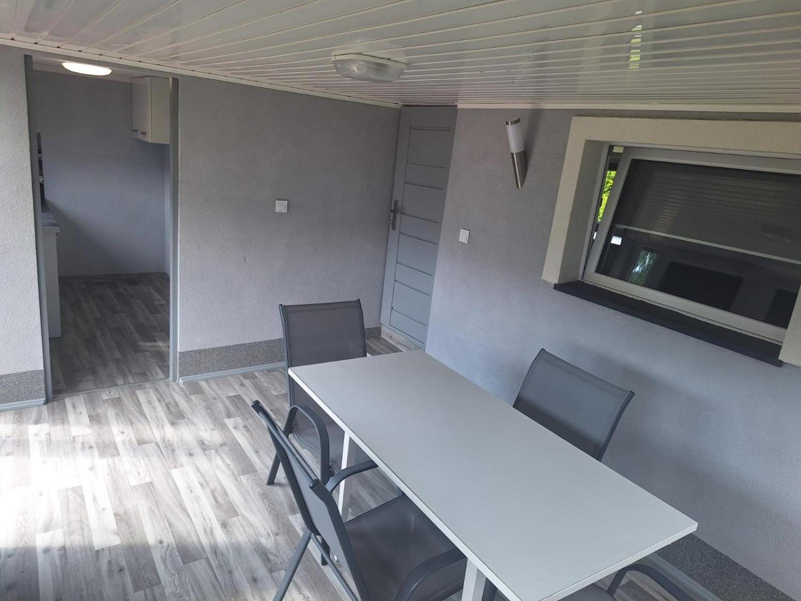 Chillout Hotel Smoldzino Bagian luar foto